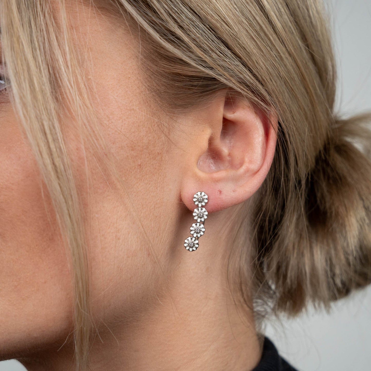 Long Marguerites Crawlers - Polished Sterling Silver with 10 white Topas