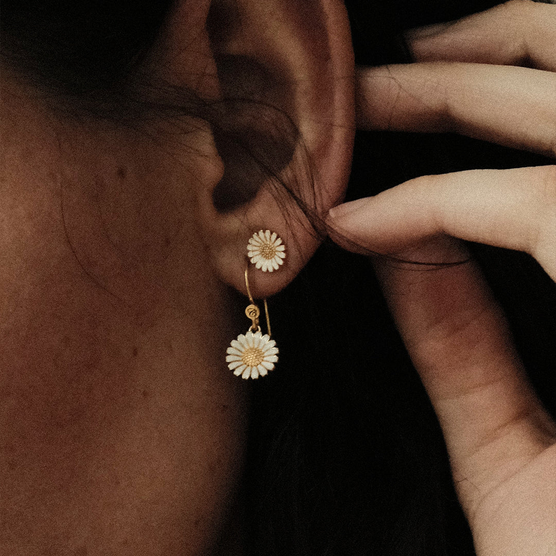 8mm Marguerite Simple Earring Stud / Single Stud - Gold Plated Sterling Silver