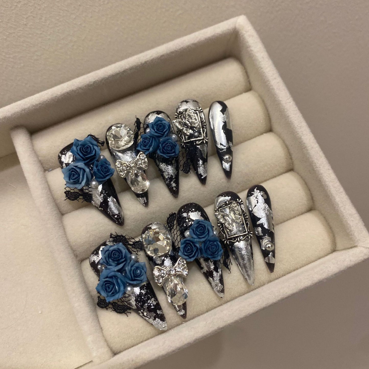 Heavy Industry Dark Series Camellia Lace European And American Style Handmade Wear Armor