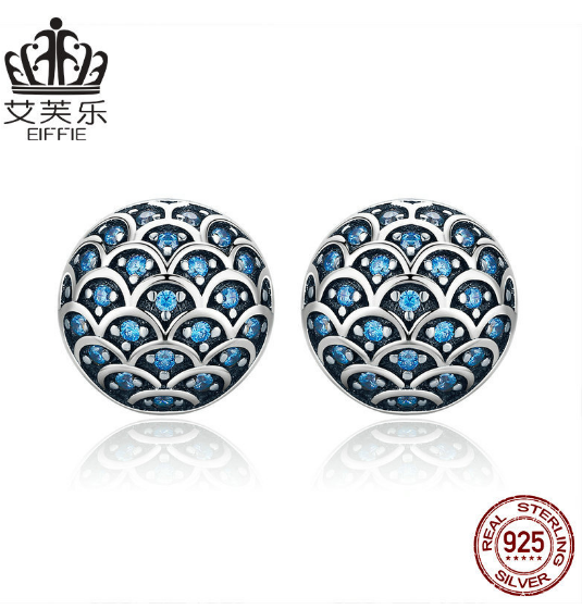 New S925 Sterling Silver Wave Pattern Earrings Inlaid With Blue Crystal Earrings Korean Version Of Silver Jewelry