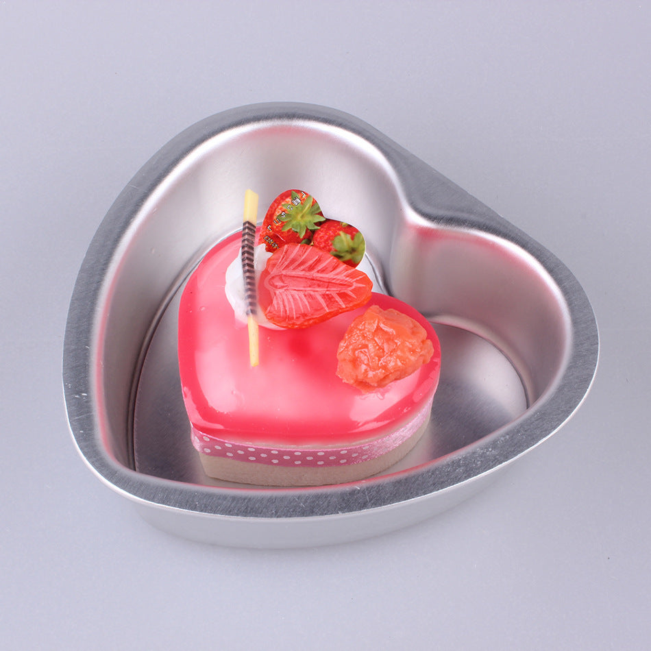 Aluminum Alloy Heart Shaped Live Bottom Cake Mould