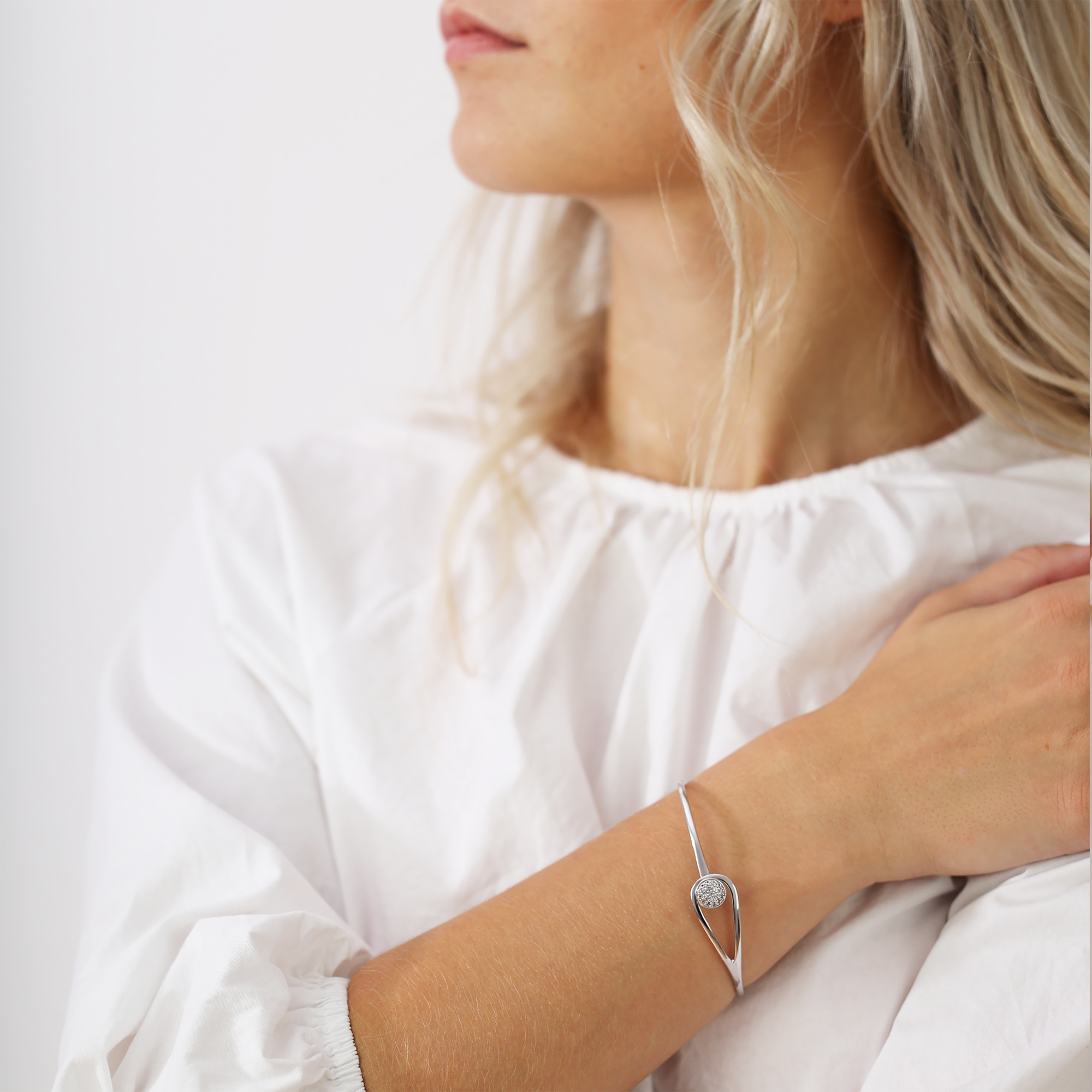 Sparkling World Bracelet_Bangles - CHRISTINA