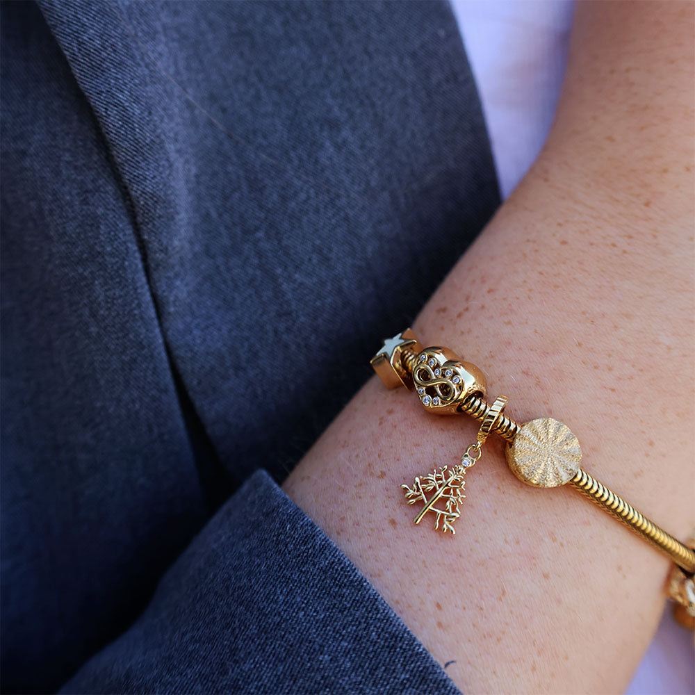 Eternity Love Heart Charm 6 mm for Classic Leather Bracelet – Polished Gold-Plated Sterling Silver with 16 White Cubic Zirconia