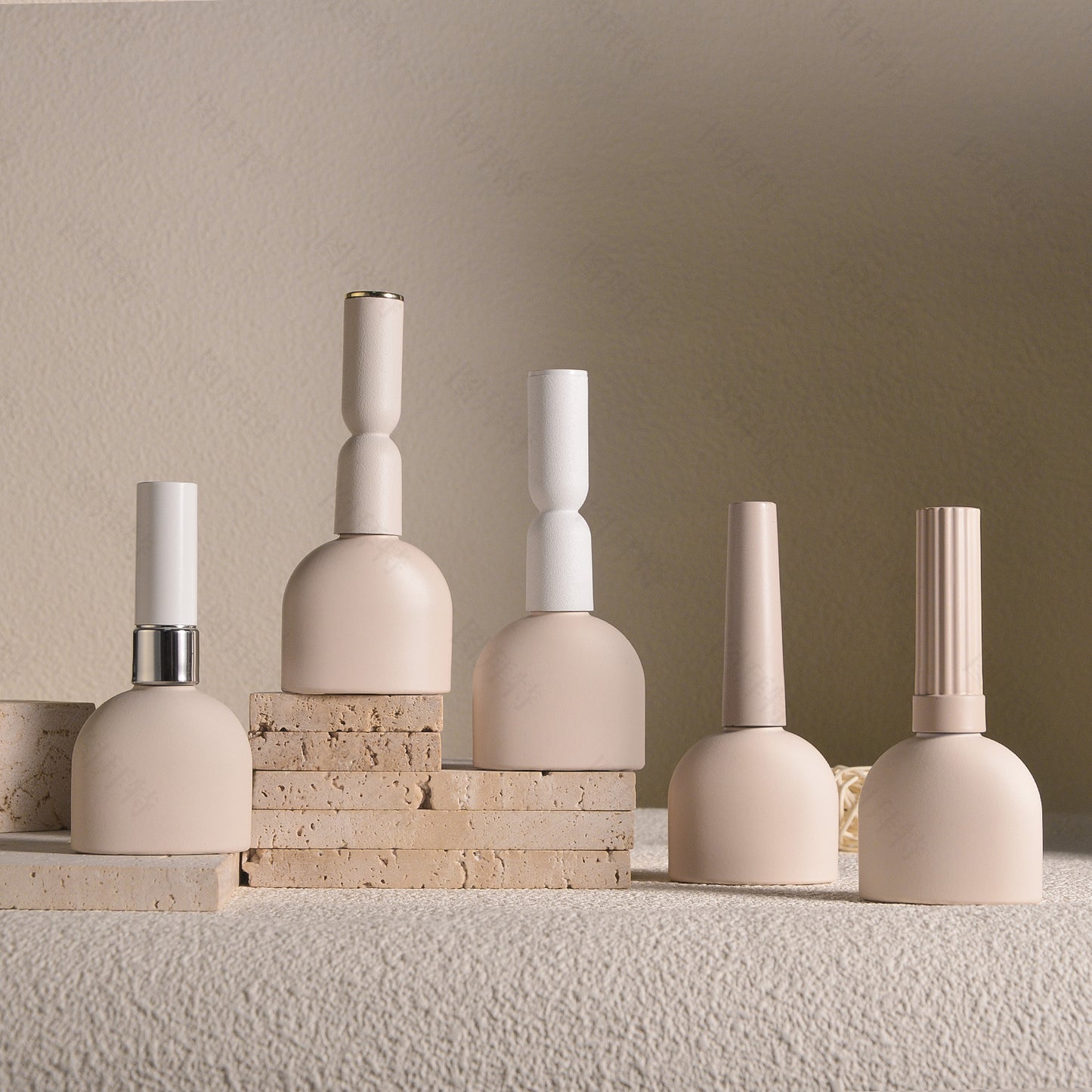 Light-proof Glass Nail Polish Bottle Bottle With Brush Electroplating Nail Polish Cover