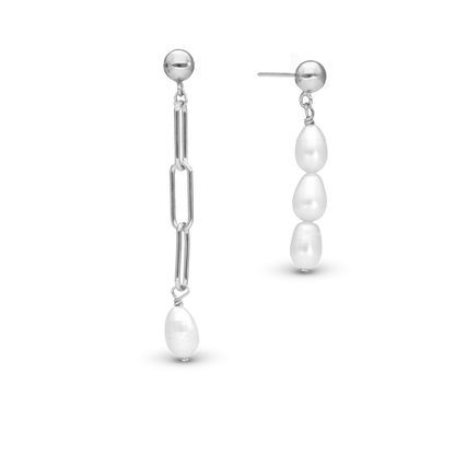 Playful Pearls Dangle Earring - Polished Sterling Silver with 4 white Ferskvandsperler
