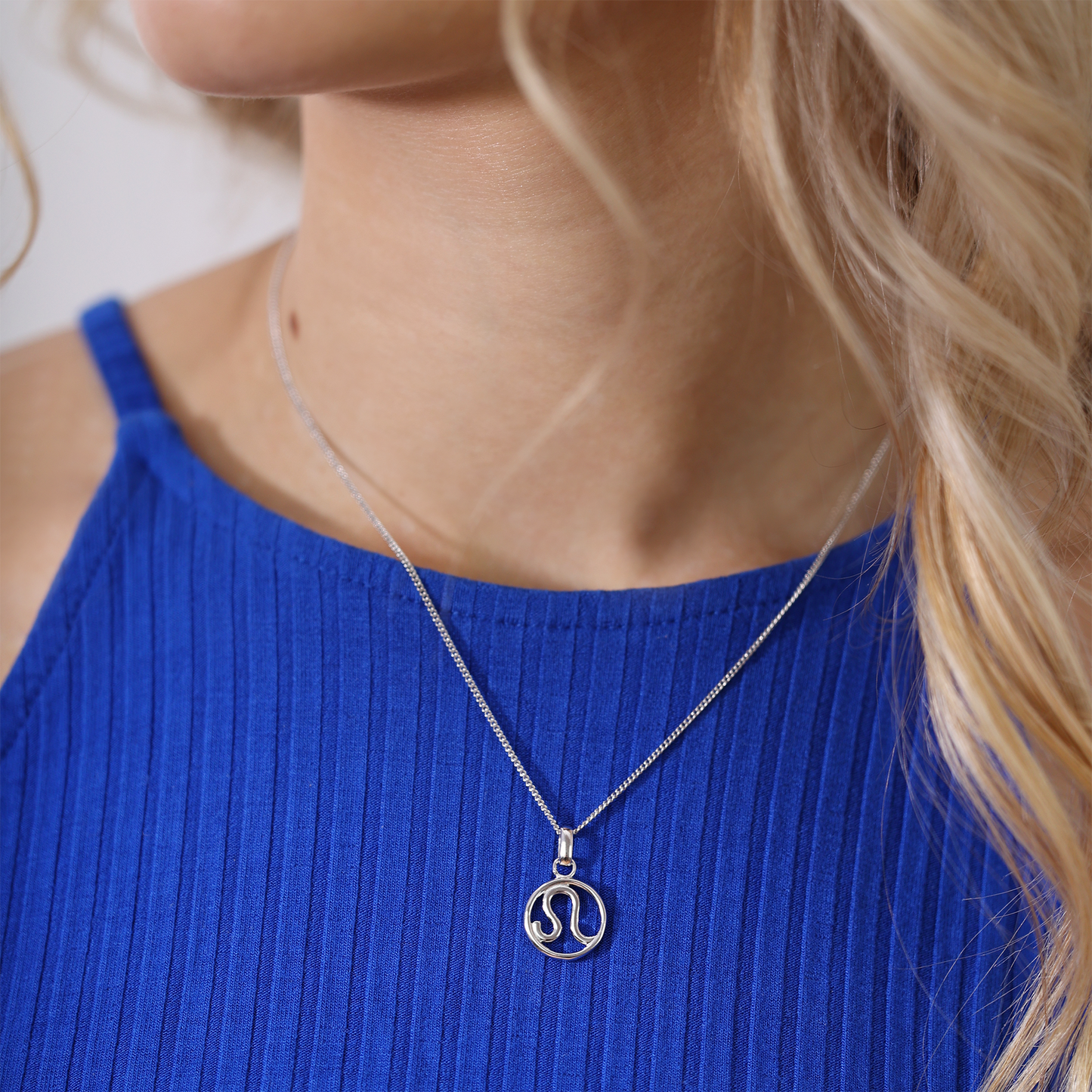 Leo Earring Pendant - CHRISTINA