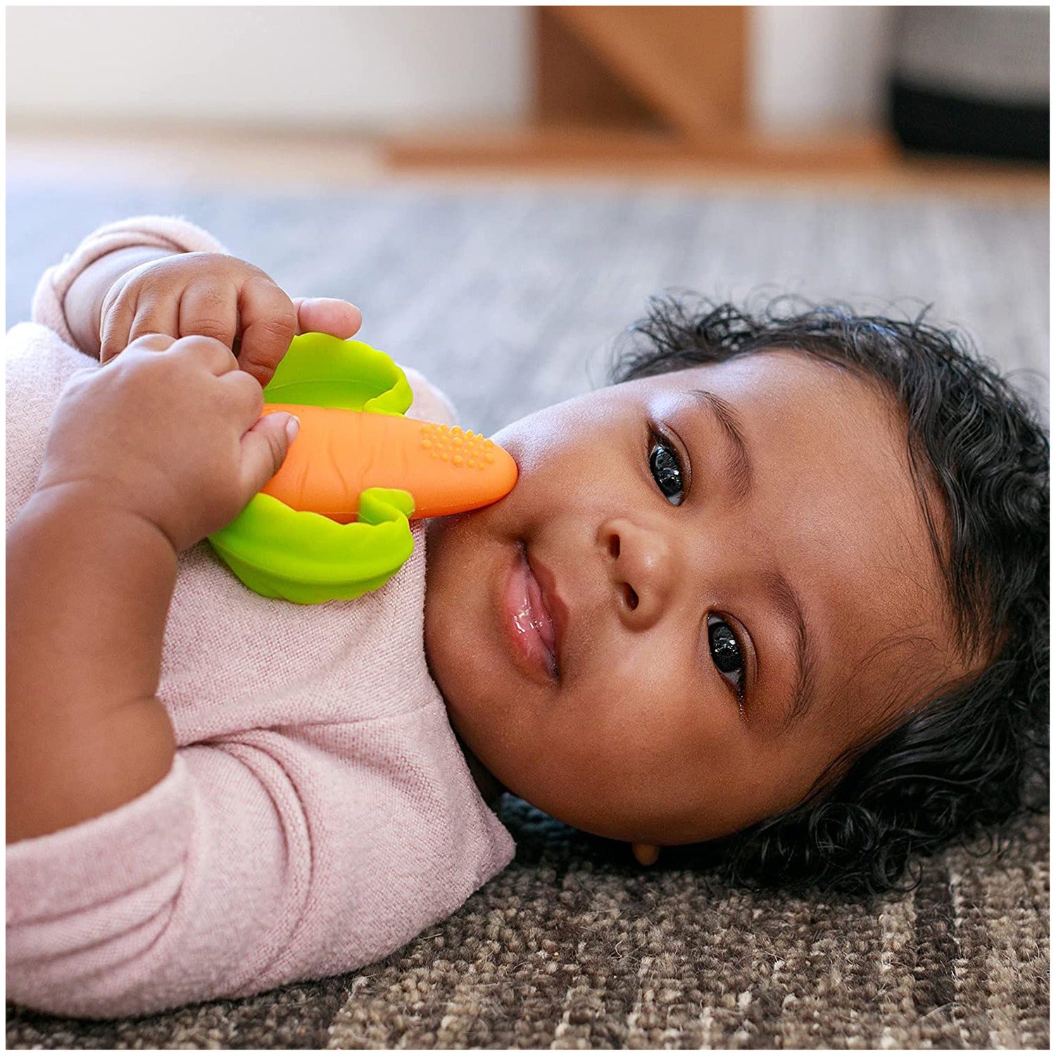 Carrot gum teeth grinder silicone soft teeth fixator children's toys anti eating hand grinding stick supplies