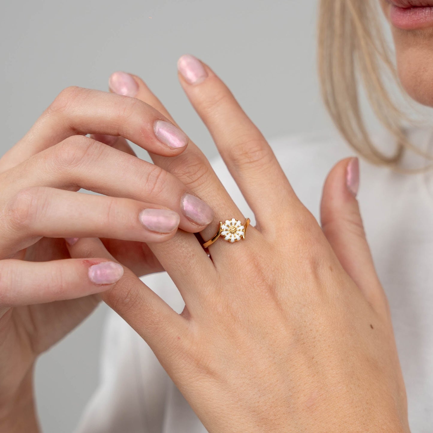 Marguerite Power Ring - Polished Gold Plated Sterling Silver