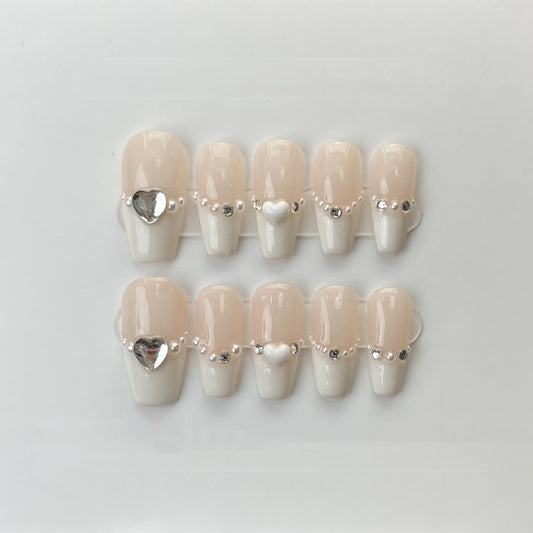 Wearing Armor Temperament Love Diamond