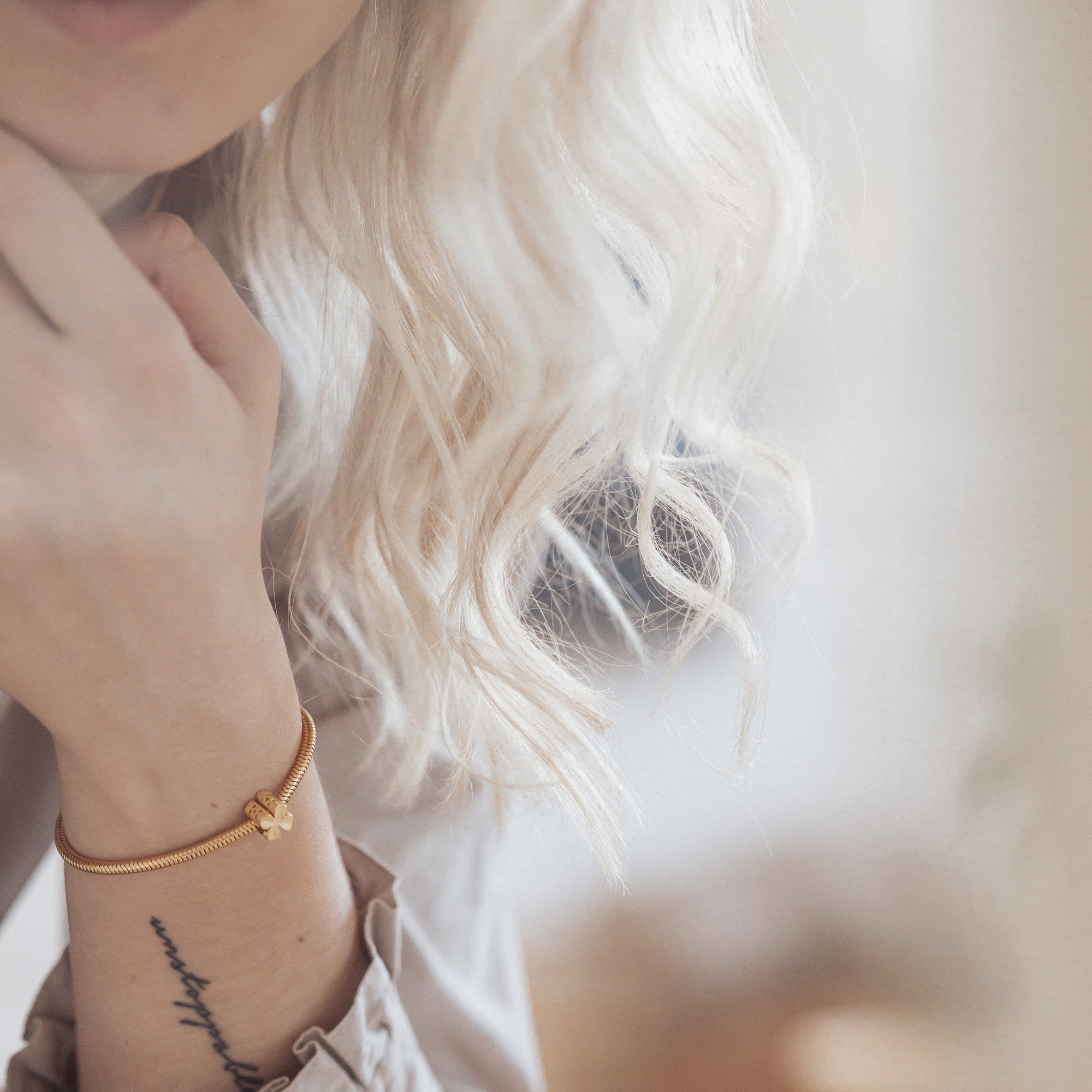 Four Leaf Clover - Charm 4 mm with Bracelet - Brushed Golded Sterling Silvert