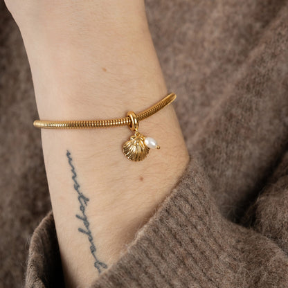 Clam shell - Dangle Charm 4 mm with Bracelet - Polished Gold-Plated Sterling Silver with 1 Freshwater Pearl