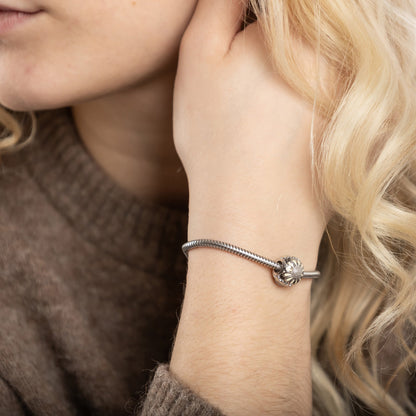 Marguerite - Charm 4 mm with Bracelet - Blankpoleret Sterling Sølv